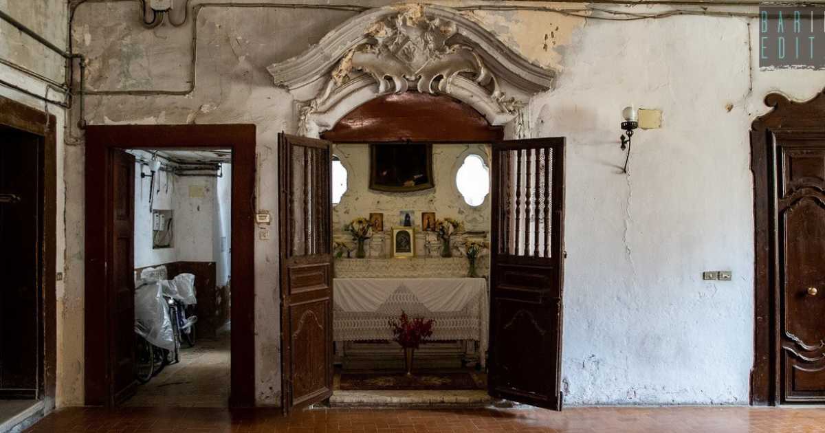 Sinuose balconate, antiche edicole, affreschi nascosti: � il sorprendente Palazzo d'Amelj